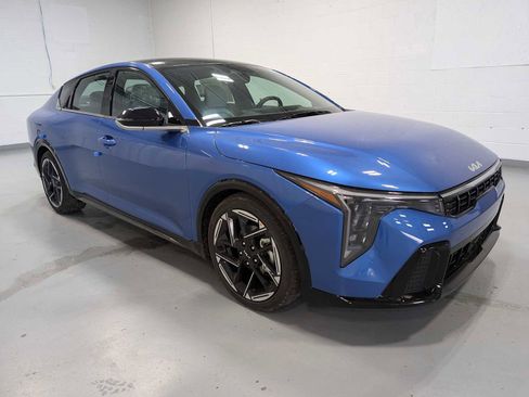 New 2025 Kia K4 GT-Line w/ GT-Line Premium Package image 6