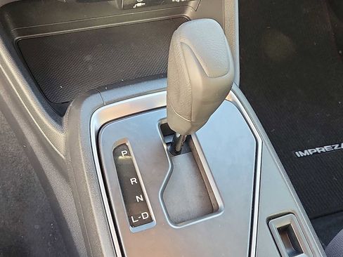Certified 2025 Subaru Impreza 2.0i image 14