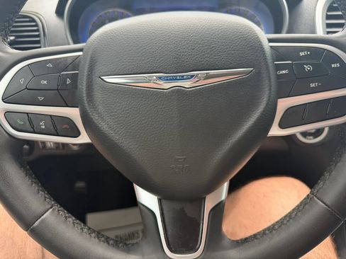 Used 2023 Chrysler 300 Touring w/ Sport Appearance Package RWD image 15