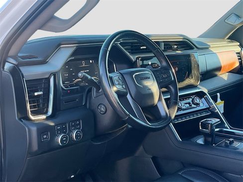 Used 2022 GMC Sierra 1500 Denali image 9