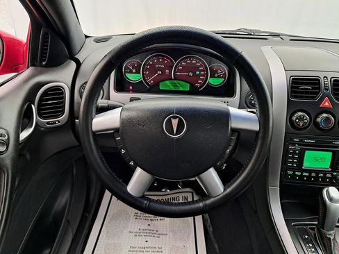 Used 2005 Pontiac GTO image 9
