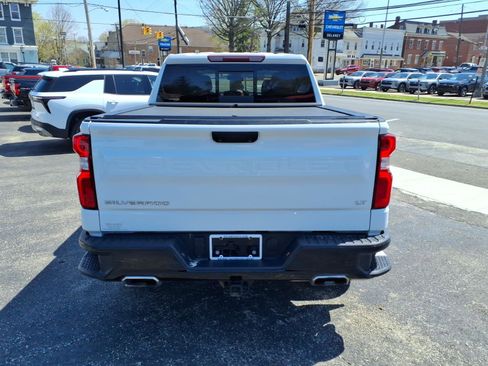 Certified 2024 Chevrolet Silverado 1500 LT Trail Boss w/ LT Trail Boss Premium Package image 6