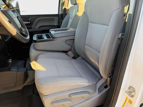 Used 2017 Chevrolet Silverado 2500 W/T image 7