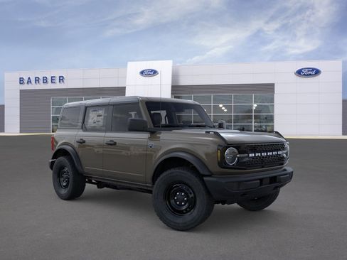 New 2026 Ford Bronco Big Bend w/ Black Appearance Package AWD/4WD image 7