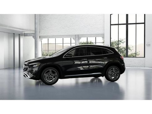 New 2026 Mercedes-Benz GLA 250 4MATIC image 36