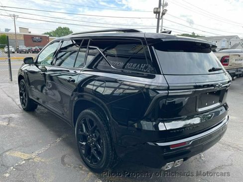 Used 2026 Chevrolet Traverse RS AWD/4WD image 6