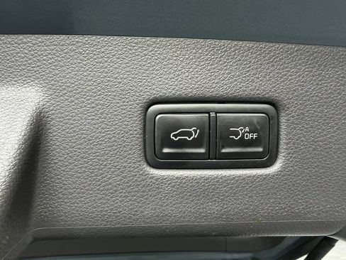 Certified 2024 Kia Carnival SX Prestige FWD image 52