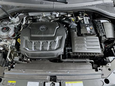 Used 2023 Volkswagen Tiguan SE FWD image 30