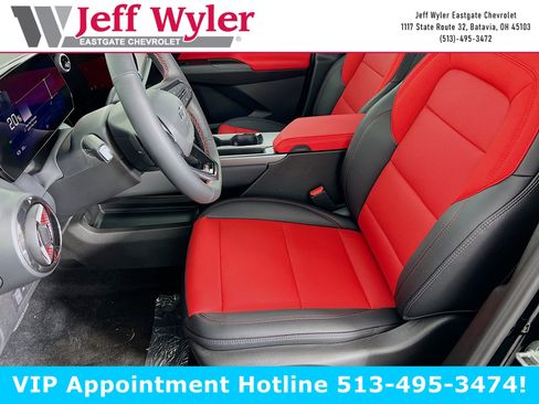 New 2025 Chevrolet Equinox EV RS image 3