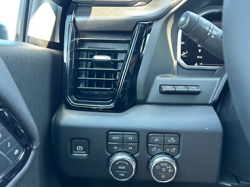 New 2026 GMC Sierra 2500 AT4 w/ AT4 Premium Plus Package image 20