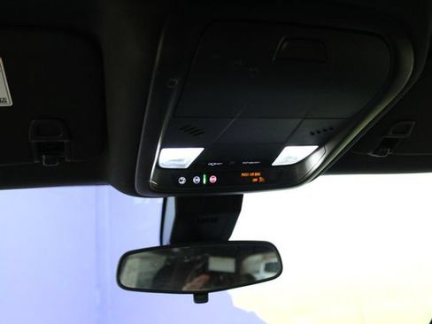 Used 2022 Chevrolet Equinox RS w/ LPO, Floor Liner Package FWD image 21