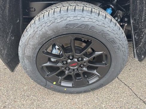 Used 2025 Toyota Tundra Platinum image 13