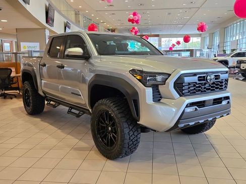 New 2026 Toyota Tacoma TRD Off-Road w/ TRD Off Road Upgrade Package AWD/4WD image 1