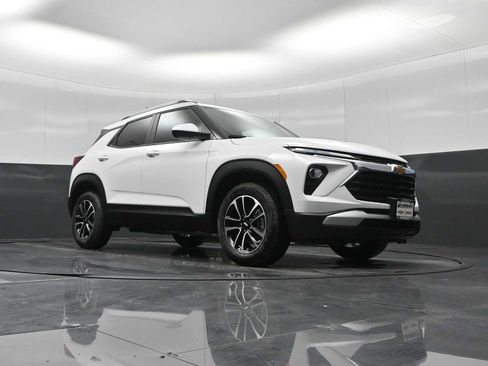 New 2026 Chevrolet TrailBlazer LT image 18