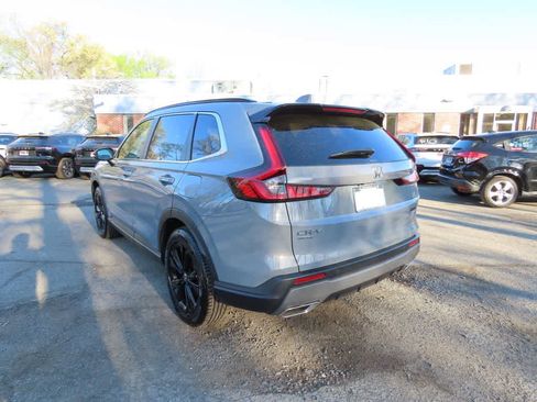 Certified 2023 Honda CR-V Sport Touring image 4