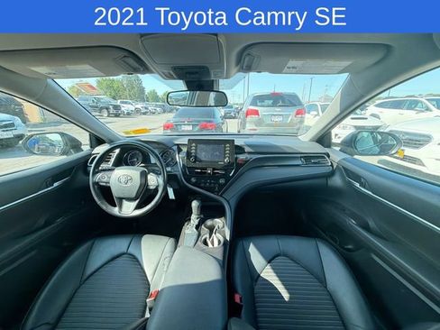 Used 2021 Toyota Camry SE FWD image 12