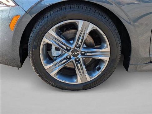 Used 2023 Kia K5 EX image 24
