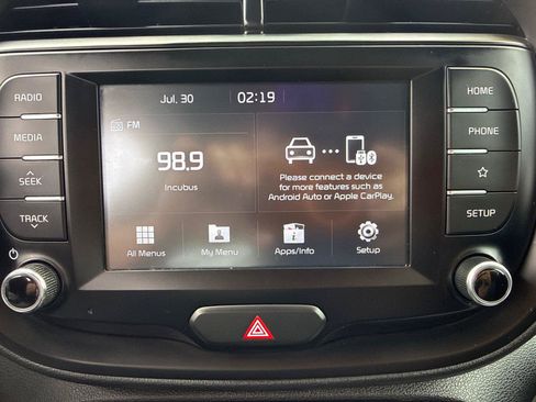Used 2020 Kia Soul LX FWD image 18