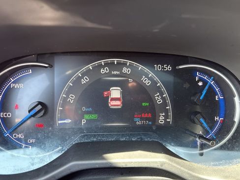 Used 2021 Toyota RAV4 XSE AWD/4WD image 21