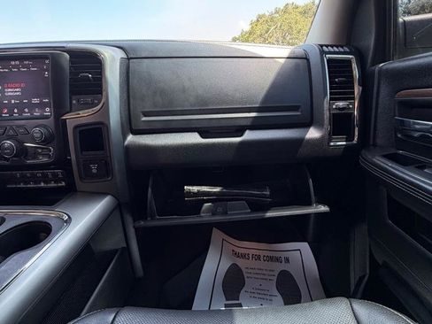 Used 2018 RAM 2500 Laramie w/ Sport Appearance Group AWD/4WD image 27