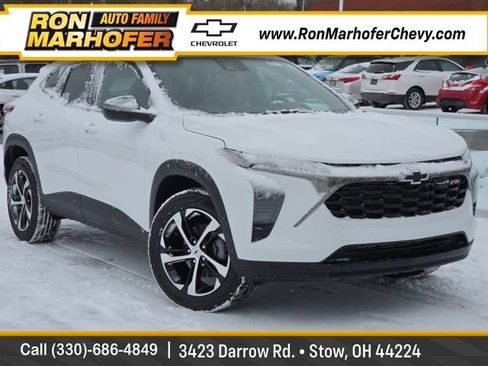 New 2026 Chevrolet Trax RS w/ Sunroof Package image 1