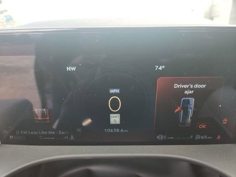 Used 2025 Lincoln Aviator Reserve w/ Equipment Group 201A AWD/4WD image 31
