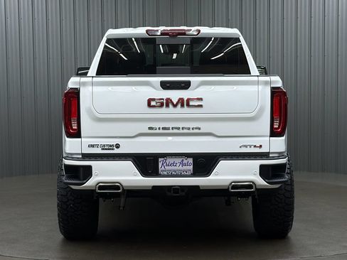 Used 2026 GMC Sierra 1500 AT4 w/ AT4 Premium Package AWD/4WD image 4