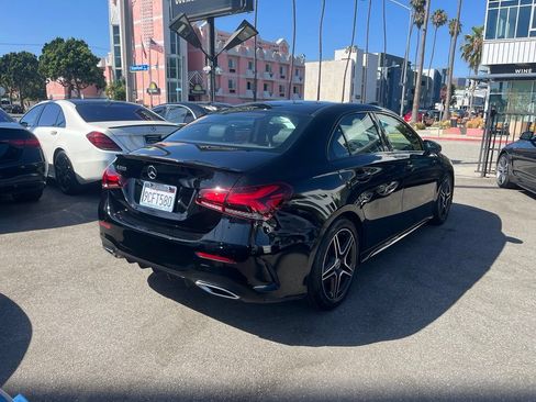 Used 2022 Mercedes-Benz A 220 w/ AMG Line image 5