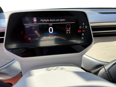 New 2025 Volkswagen ID. Buzz 1st Edition image 11