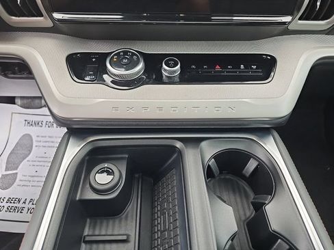 Certified 2025 Ford Expedition Max Active RWD image 32