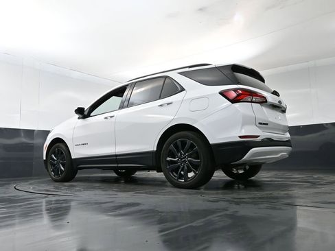 Used 2023 Chevrolet Equinox RS AWD/4WD image 21
