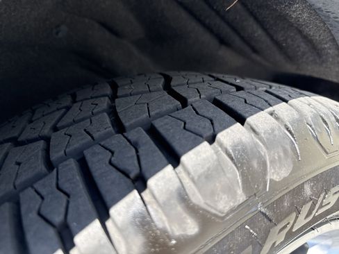 Used 2024 Dodge Durango GT AWD/4WD image 12