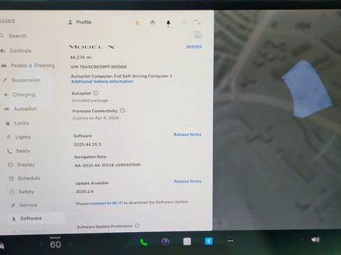 Used 2023 Tesla Model X image 42