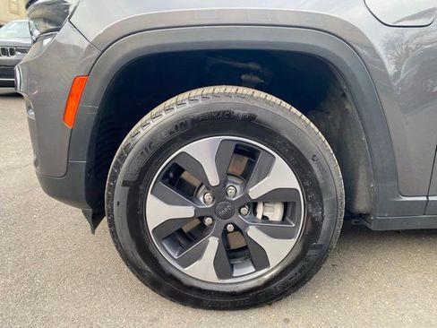 Used 2024 Jeep Grand Cherokee Limited 4xe image 19