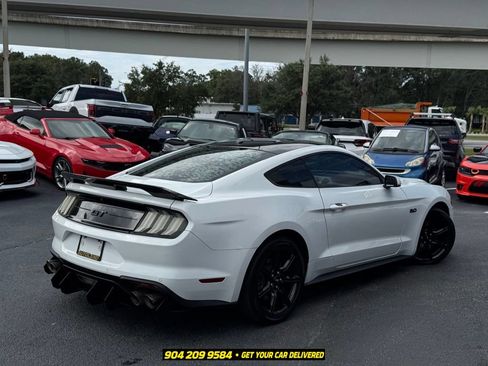 Used 2019 Ford Mustang GT w/ Black Accent Package RWD image 11