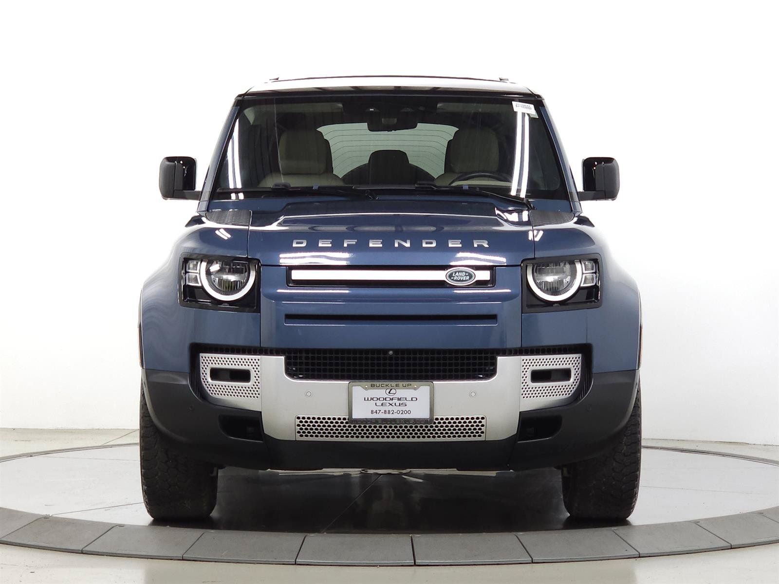 Used 2022 Land Rover Defender 110 S AWD/4WD image 2