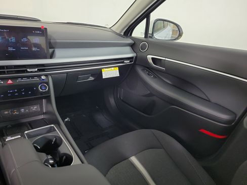New 2026 Hyundai Sonata SEL FWD image 7