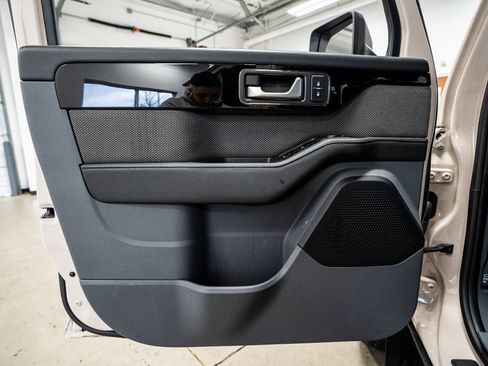 Used 2024 INEOS Grenadier image 28