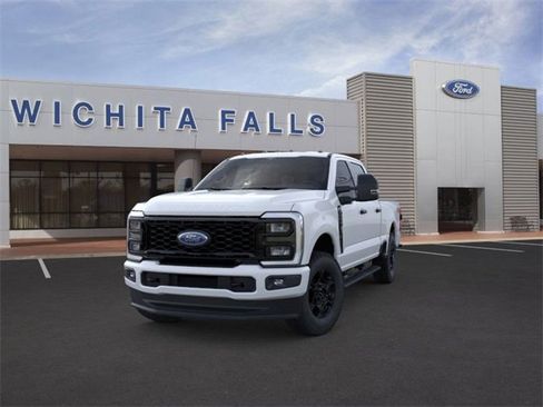 New 2026 Ford F250 XL image 2