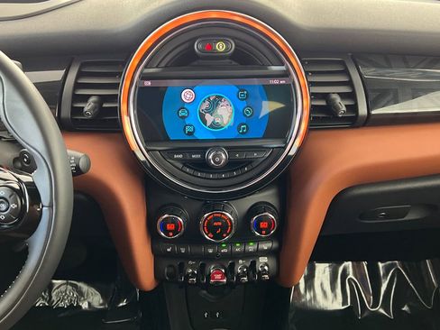 Used 2020 MINI Cooper S image 20