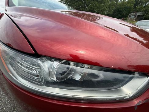 Used 2015 Ford Fusion Titanium FWD image 10