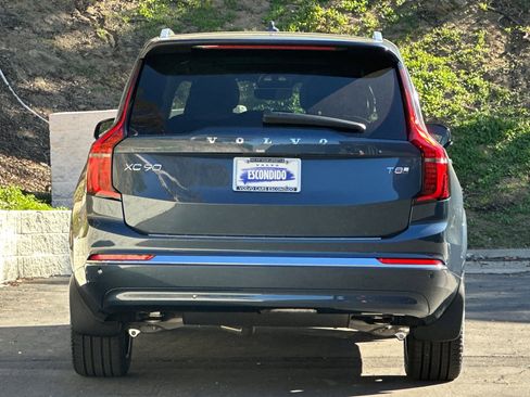 New 2026 Volvo XC90 T8 Ultra w/ Protection Package Premier image 6