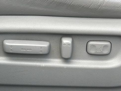 Used 2018 Honda Pilot Touring image 27