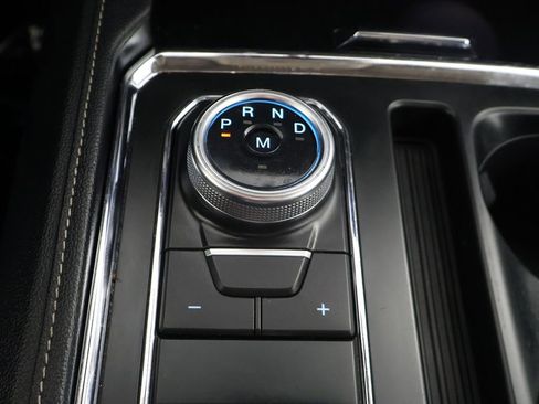 Used 2024 Ford Expedition Max XLT image 50