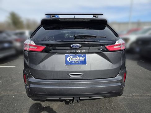 Certified 2024 Ford Edge ST-Line w/ Class II Trailer Tow Package AWD/4WD image 9