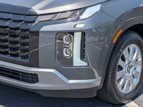 Used 2025 Hyundai Palisade SEL FWD image 9