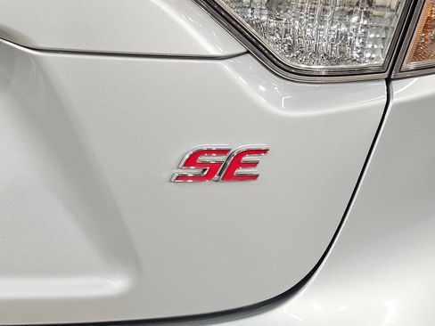 Used 2024 Toyota Corolla SE FWD image 36