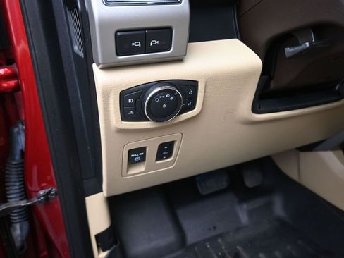 Certified 2018 Ford F150 Lariat image 13