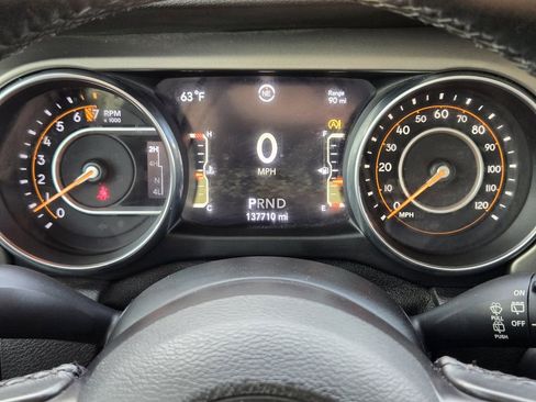 Used 2018 Jeep Wrangler Unlimited Sport S image 14