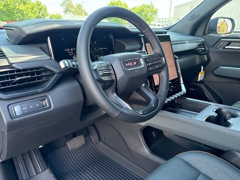 New 2026 GMC Acadia AT4 w/ Super Cruise Package AWD/4WD image 10